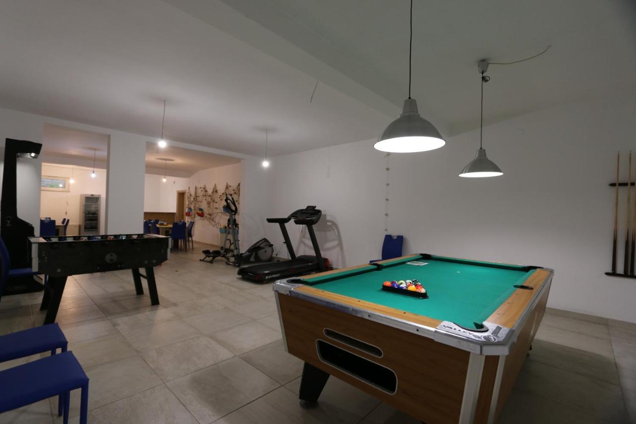 Apartments Sucic Iva I Tea โซลิเน ภายนอก รูปภาพ